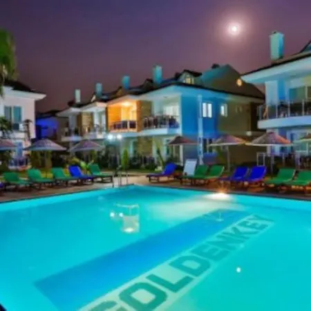 Apartment Seckin Tesiste Sahibinden 3+1 Dubleks Denize Yakin