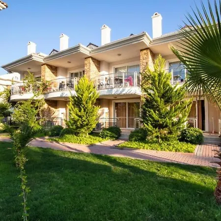 Seckin Tesiste Sahibinden 3+1 Dubleks Denize Yakin Apartment Fethiye